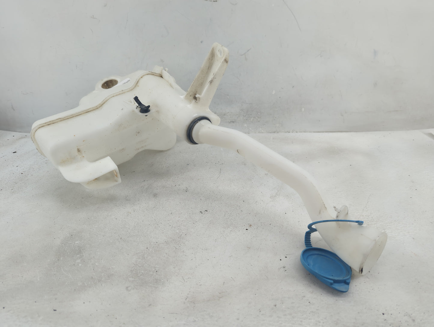 2012-2015 Honda Civic Windshield Washer Fluid Reservoir Bottle Oem - Oemusedautoparts1.com