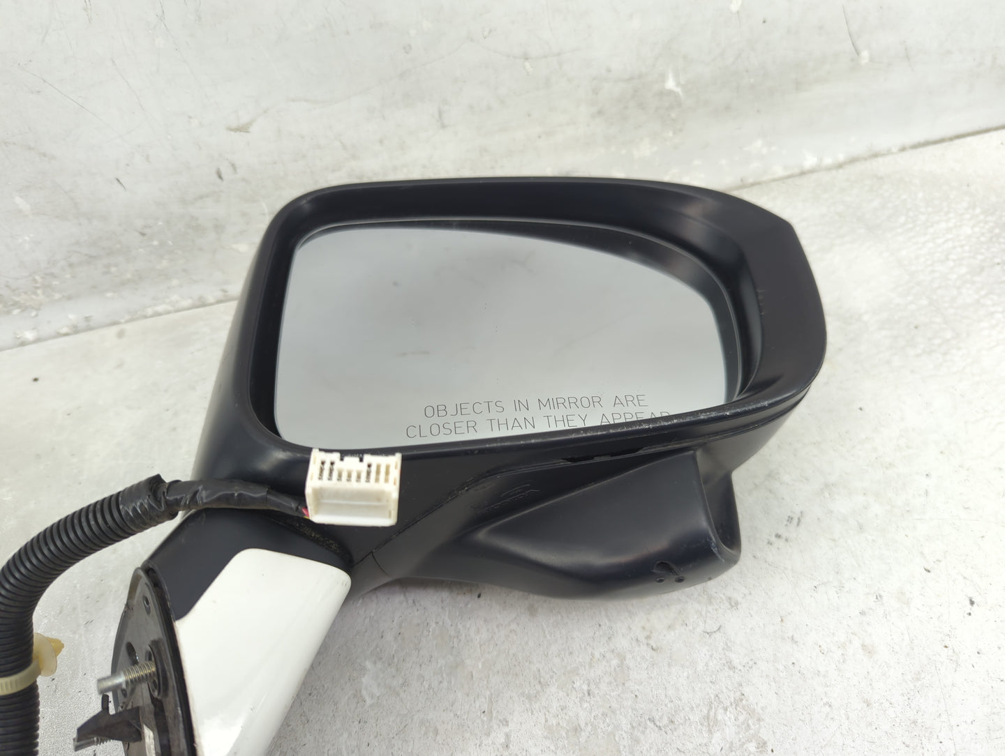 2014-2015 Honda Civic Passenger Side View Mirror - Right Door Mirror OEM Used - Oemusedautoparts1.com