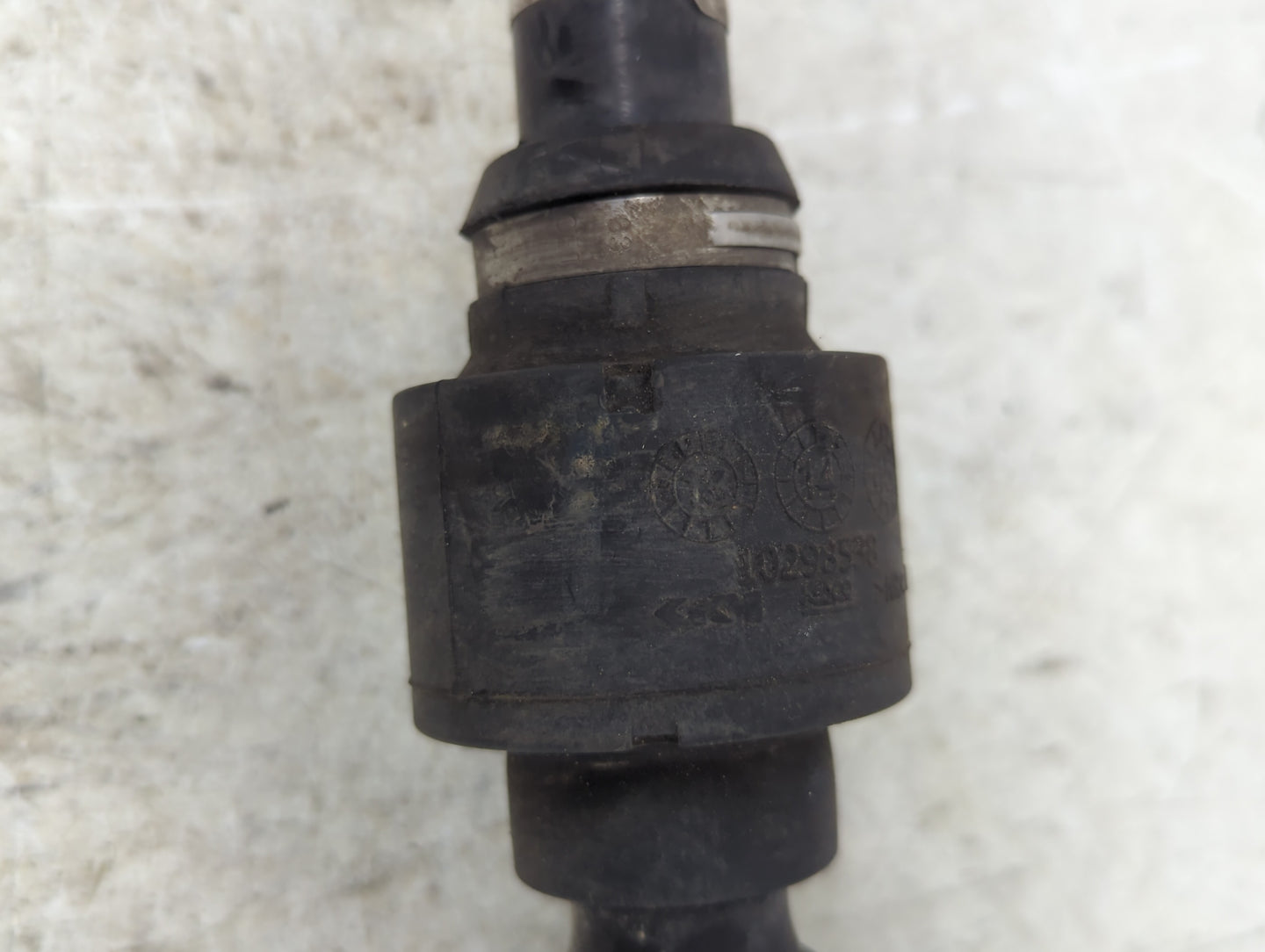 2014-2015 Honda Civic Axle Shaft Front Passenger Cv C/v - Oemusedautoparts1.com