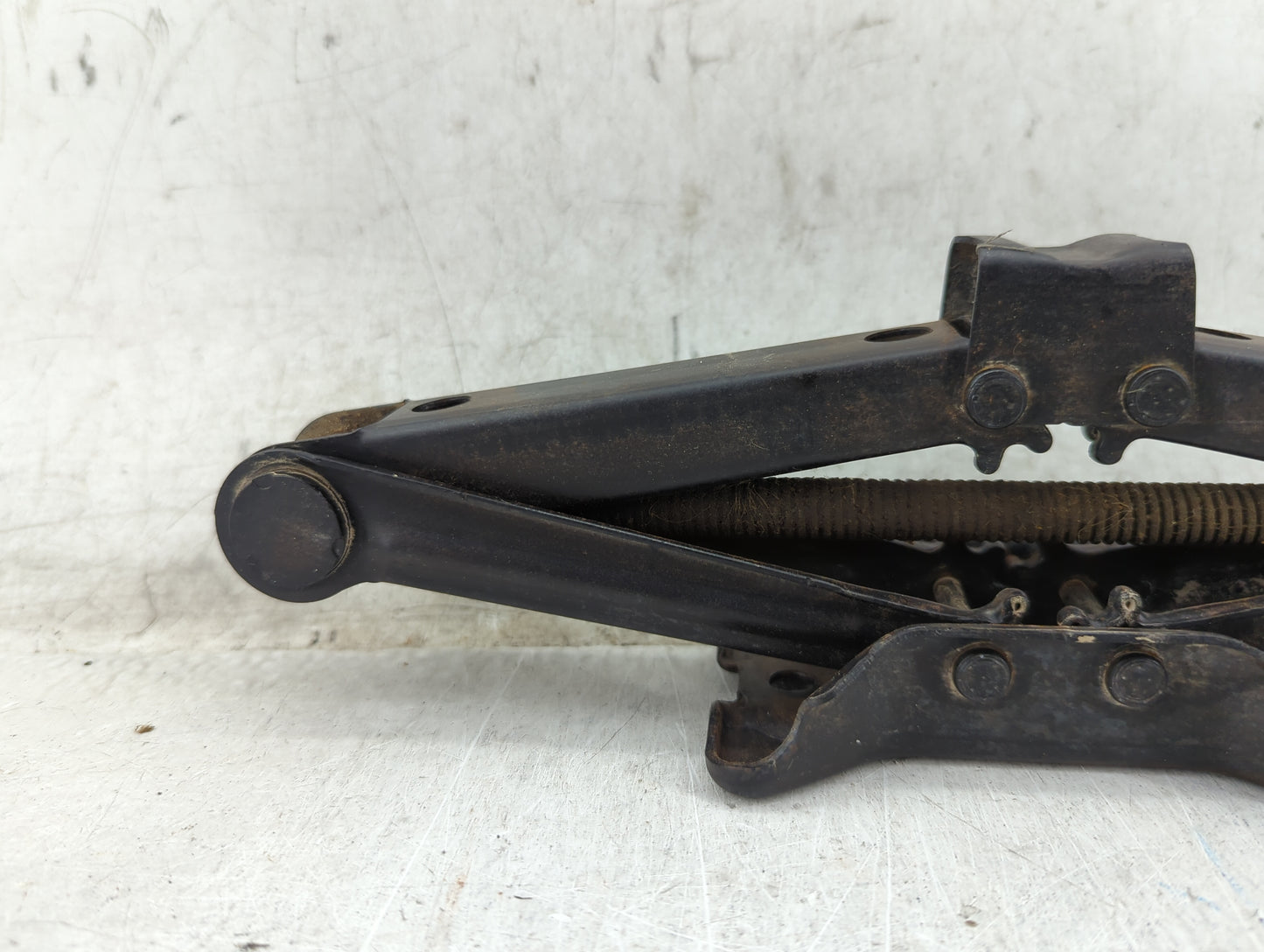 2014 Honda Civic Spare Scissor Car Jack - Oemusedautoparts1.com