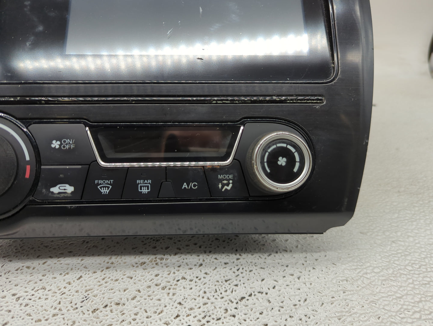 2014-2015 Honda Civic Radio AM FM Cd Player Receiver Replacement P/N:39100-TR6-A61-M1 NR-243UH, 4CCA0-T Fits Fits 2014 2015 