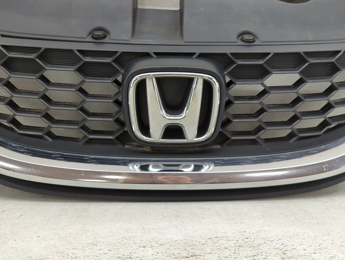 2013-2015 Honda Civic Front Grille Bumper Not Included 1460111 - Oemusedautoparts1.com