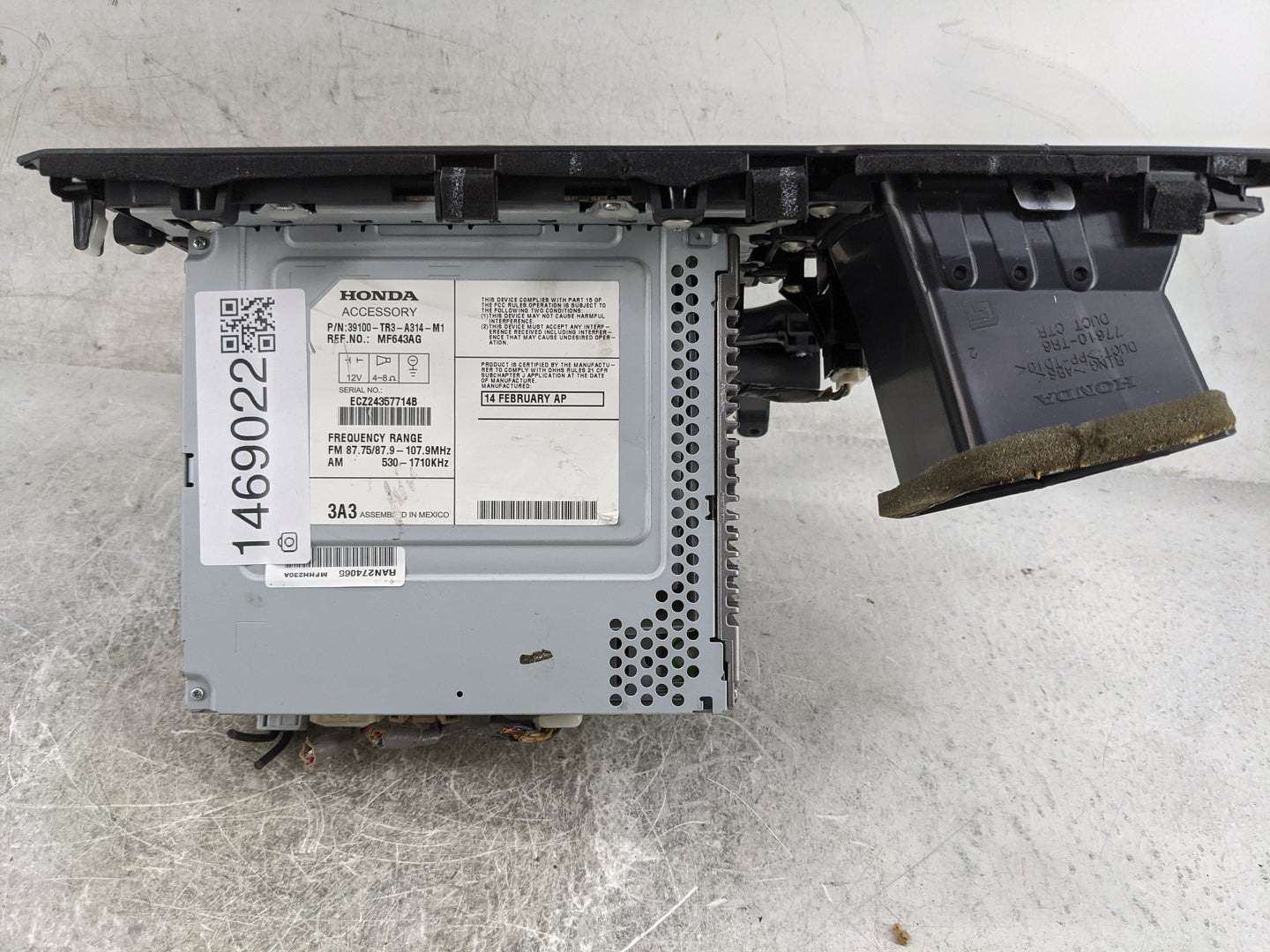 2013-2015 Honda Civic Radio AM FM Cd Player Receiver Replacement P/N:39100-TR3-A314-M1 MF643AG Fits Fits 2013 2014 2015 OEM 