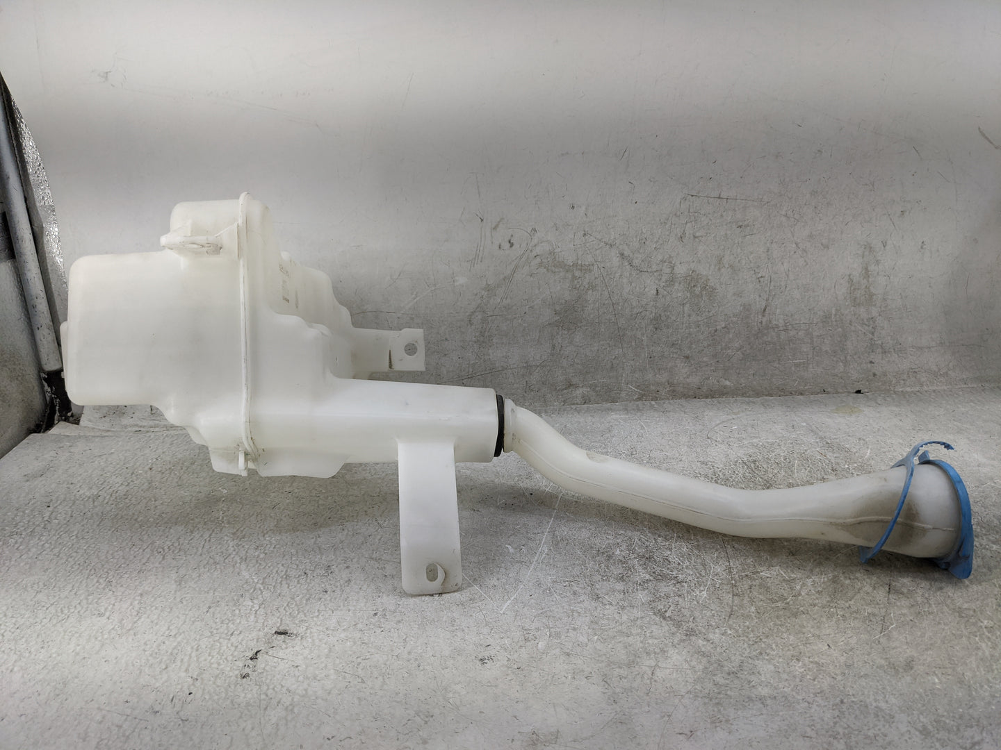 2012-2015 Honda Civic Windshield Washer Fluid Reservoir Bottle Oem 1477044 - Oemusedautoparts1.com