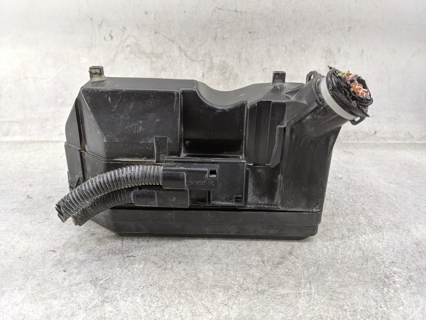 2012-2015 Honda Civic Fusebox Fuse Box Panel Relay Module P/N:TR0A012 Fits Fits 2012 2013 2014 2015 OEM Used Auto Parts - Oe