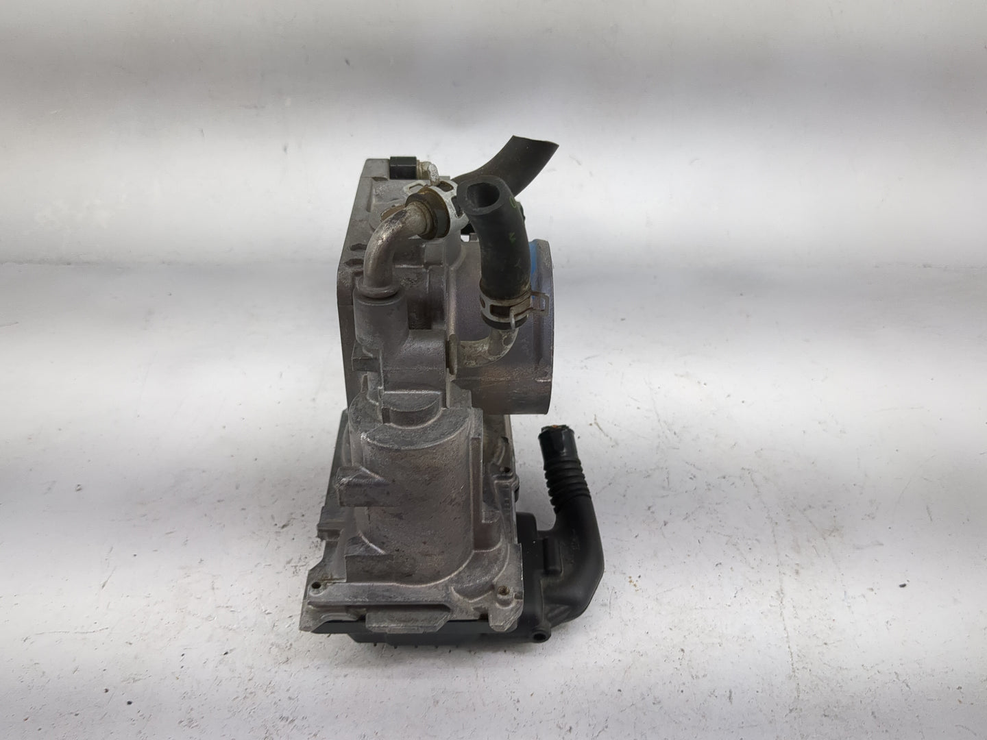 2012-2015 Honda Civic Throttle Body P/N:GMF3B Fits Fits 2012 2013 2014 2015 2016 2017 2018 2019 2020 2021 2022 OEM Used Auto