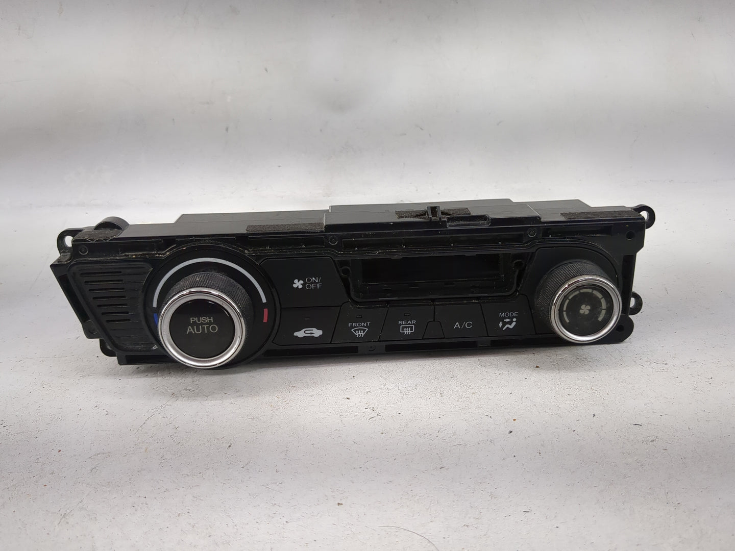 2013-2015 Honda Civic Climate Control Module Temperature AC/Heater Replacement P/N:A42 NH-587L SANWA2A059A Fits OEM Used Aut
