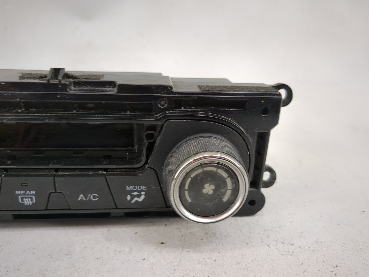 2013-2015 Honda Civic Climate Control Module Temperature AC/Heater Replacement P/N:A42 NH-587L SANWA2A059A Fits OEM Used Aut