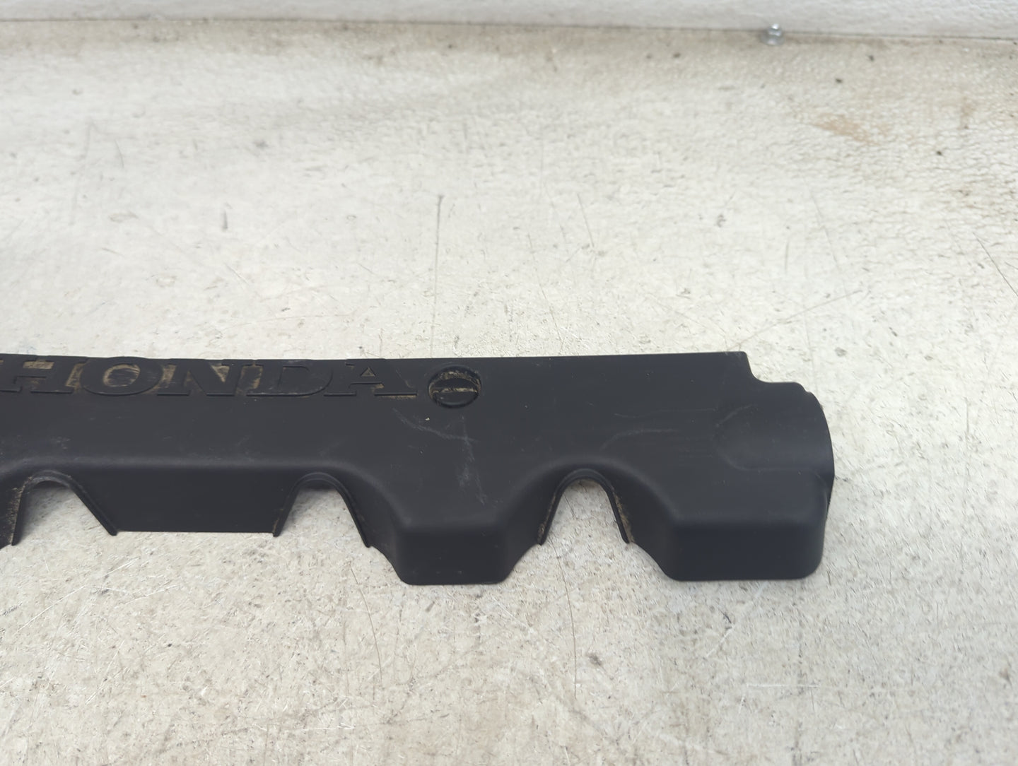 2014 Honda Civic Engine Cover Black - Oemusedautoparts1.com
