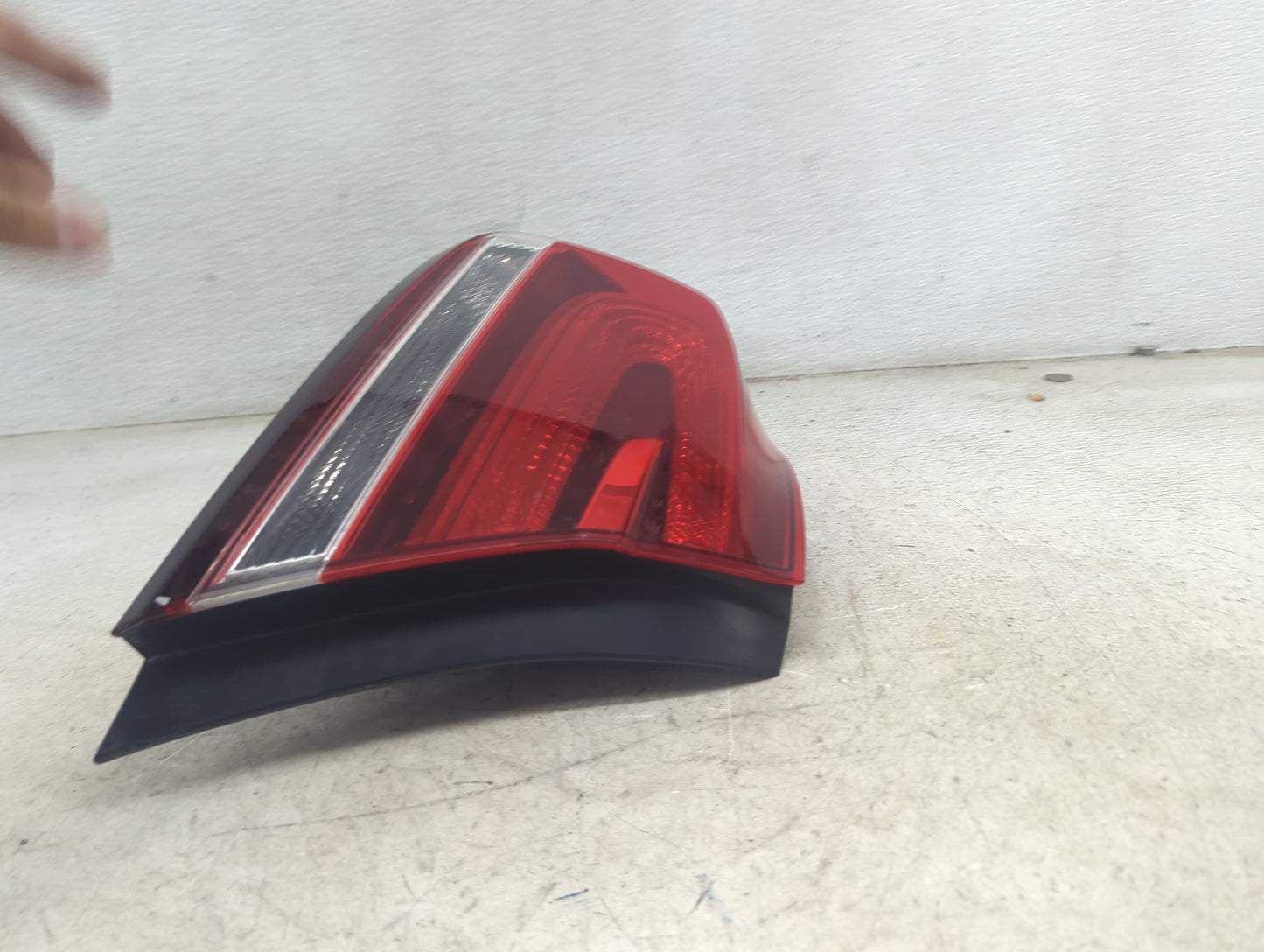 2013-2015 Honda Civic Tail Light Assembly Driver Left OEM P/N:UF13DZ TR0Z, A5 Fits Fits 2013 2014 2015 OEM Used Auto Parts -