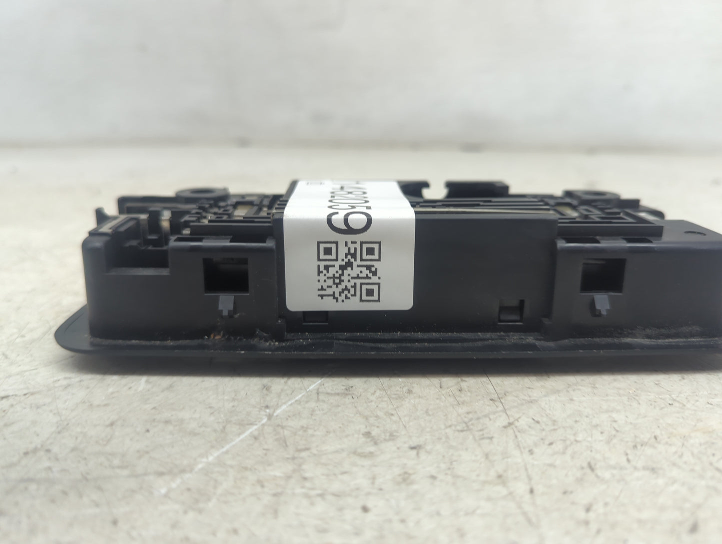 2014 Honda Civic Overhead Roof Console - Oemusedautoparts1.com