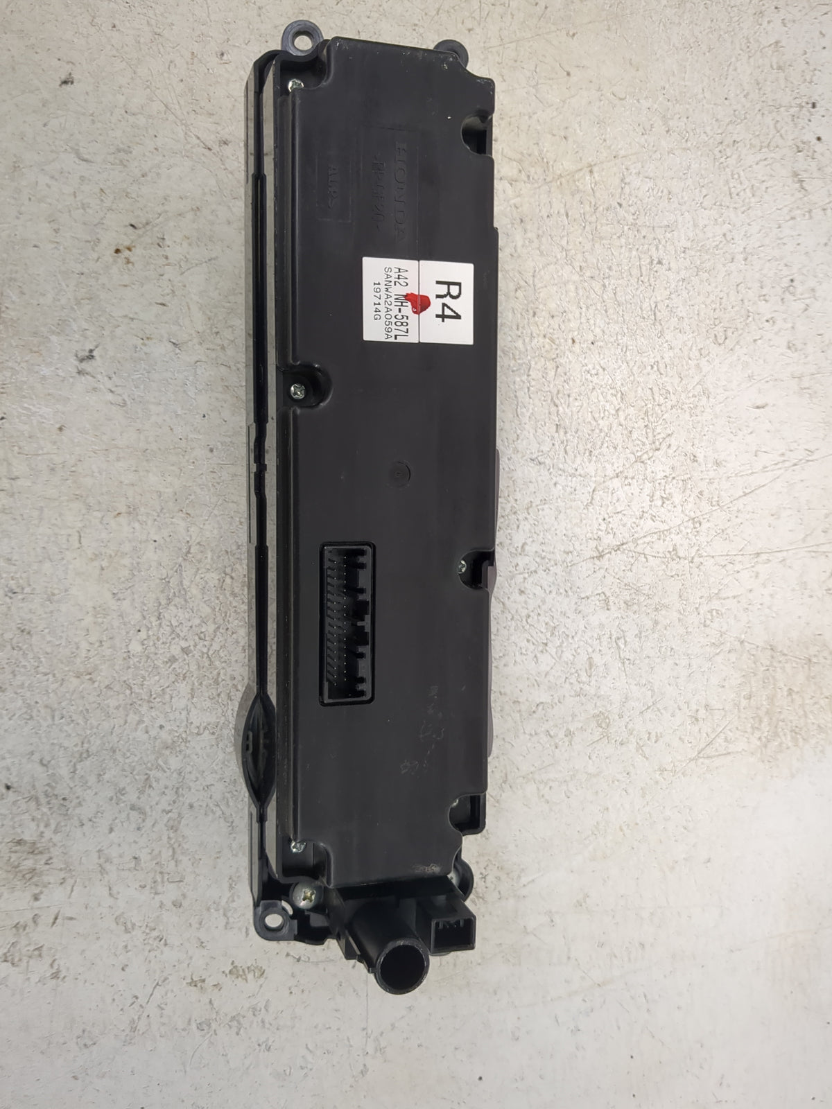 2013-2015 Honda Civic Climate Control Module Temperature AC/Heater Replacement P/N:A42 NH-587L SANWA2A059A Fits OEM Used Aut