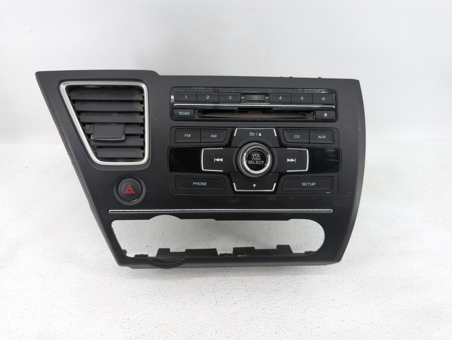 2014-2015 Honda Civic Am Fm Cd Player Radio Receiver - Oemusedautoparts1.com