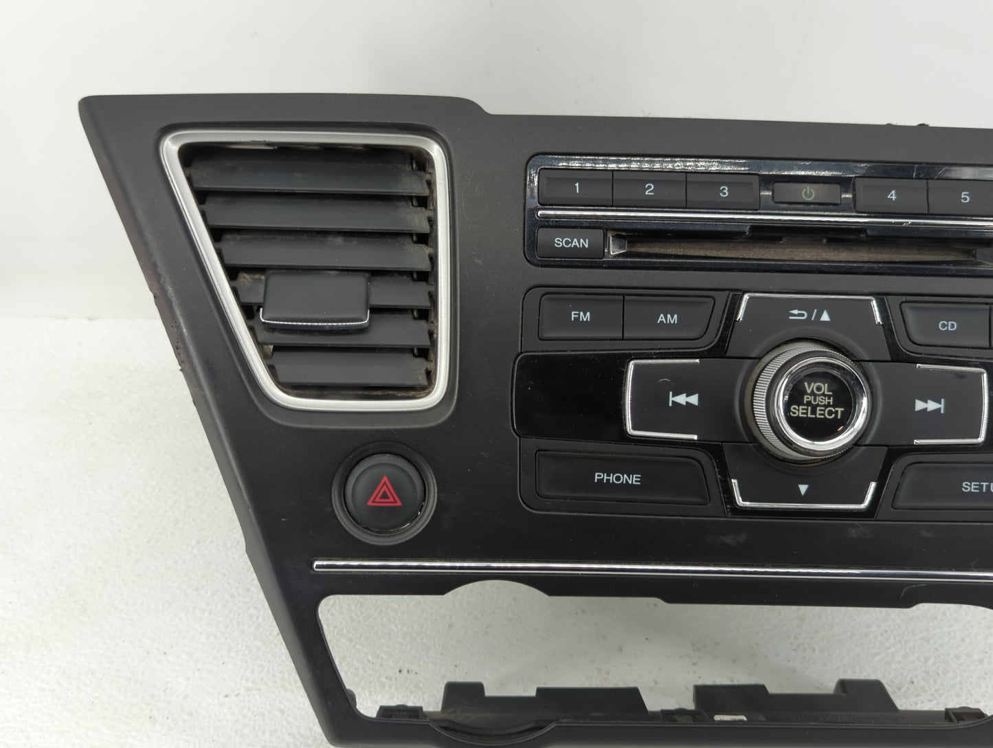 2014-2015 Honda Civic Am Fm Cd Player Radio Receiver - Oemusedautoparts1.com