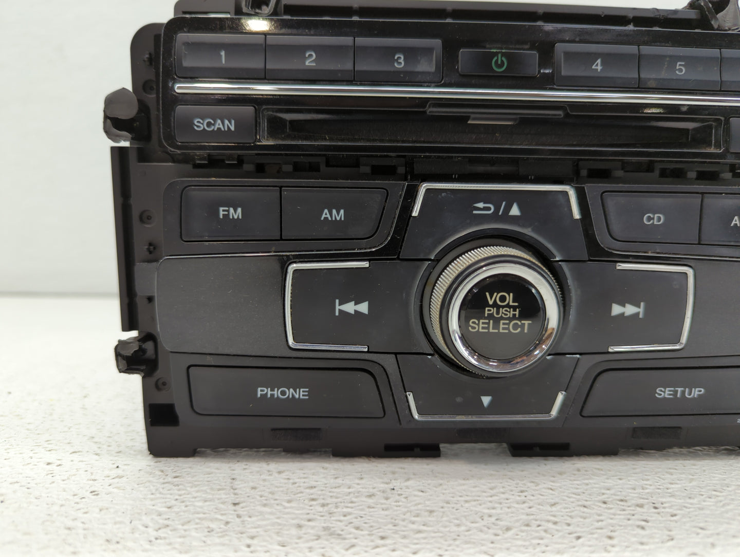 2013-2015 Honda Civic Am Fm Cd Player Radio Receiver - Oemusedautoparts1.com