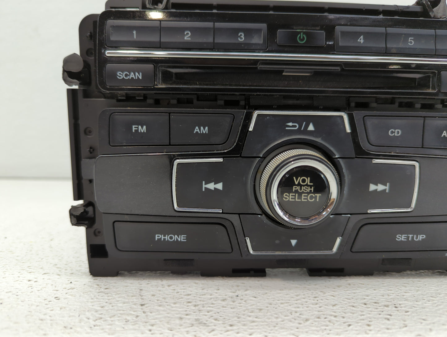 2013-2015 Honda Civic Am Fm Cd Player Radio Receiver - Oemusedautoparts1.com