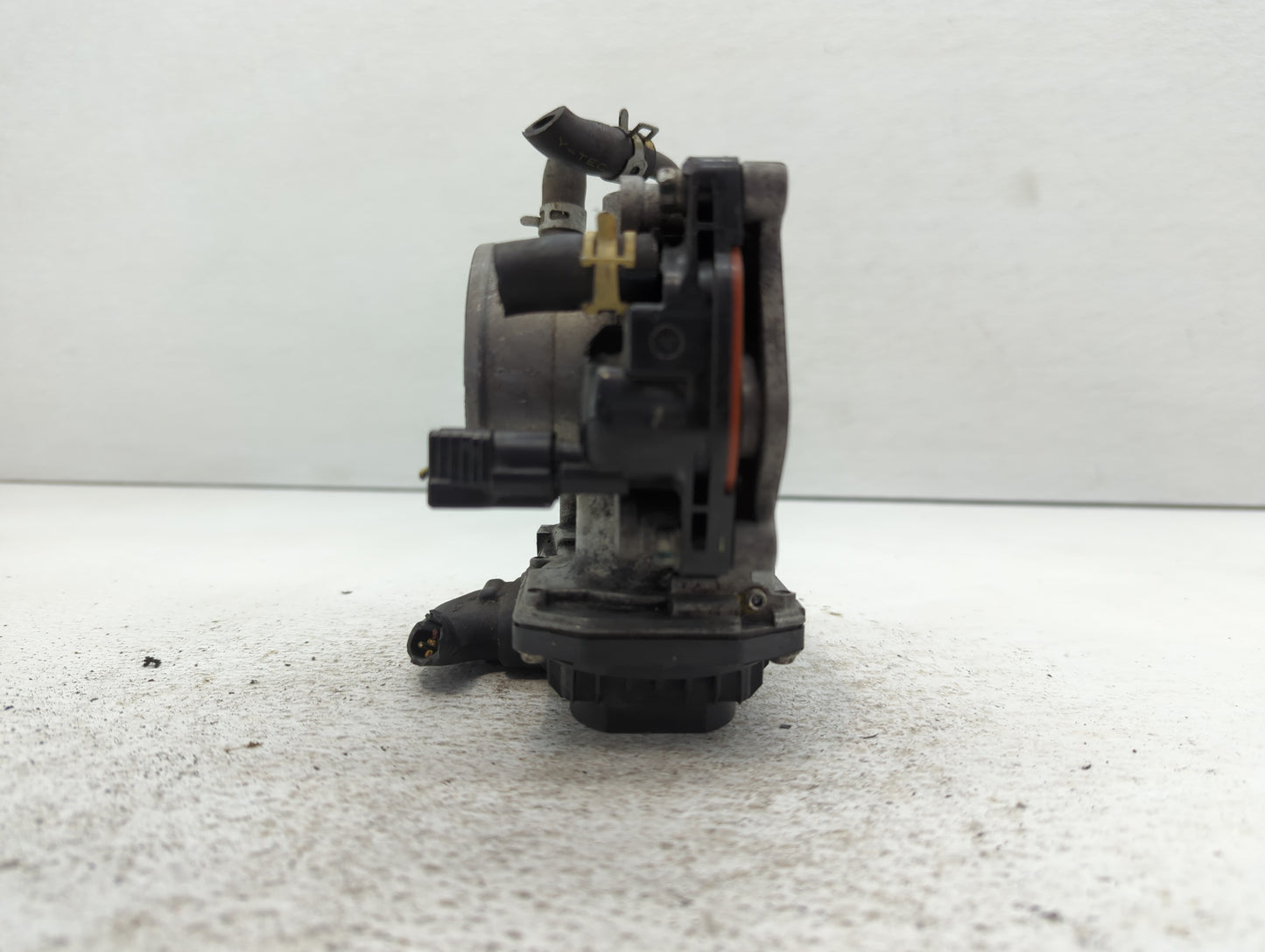 2012-2015 Honda Civic Throttle Body Fits Fits 2012 2013 2014 2015 2016 2017 2018 2019 2020 2021 2022 OEM Used Auto Parts - O