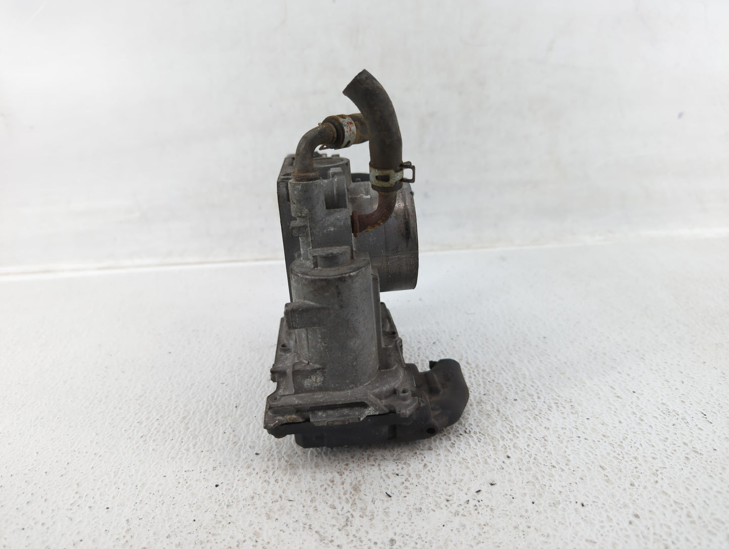 2012-2015 Honda Civic Throttle Body P/N:GMF3B Fits Fits 2012 2013 2014 2015 2016 2017 2018 2019 2020 2021 2022 OEM Used Auto