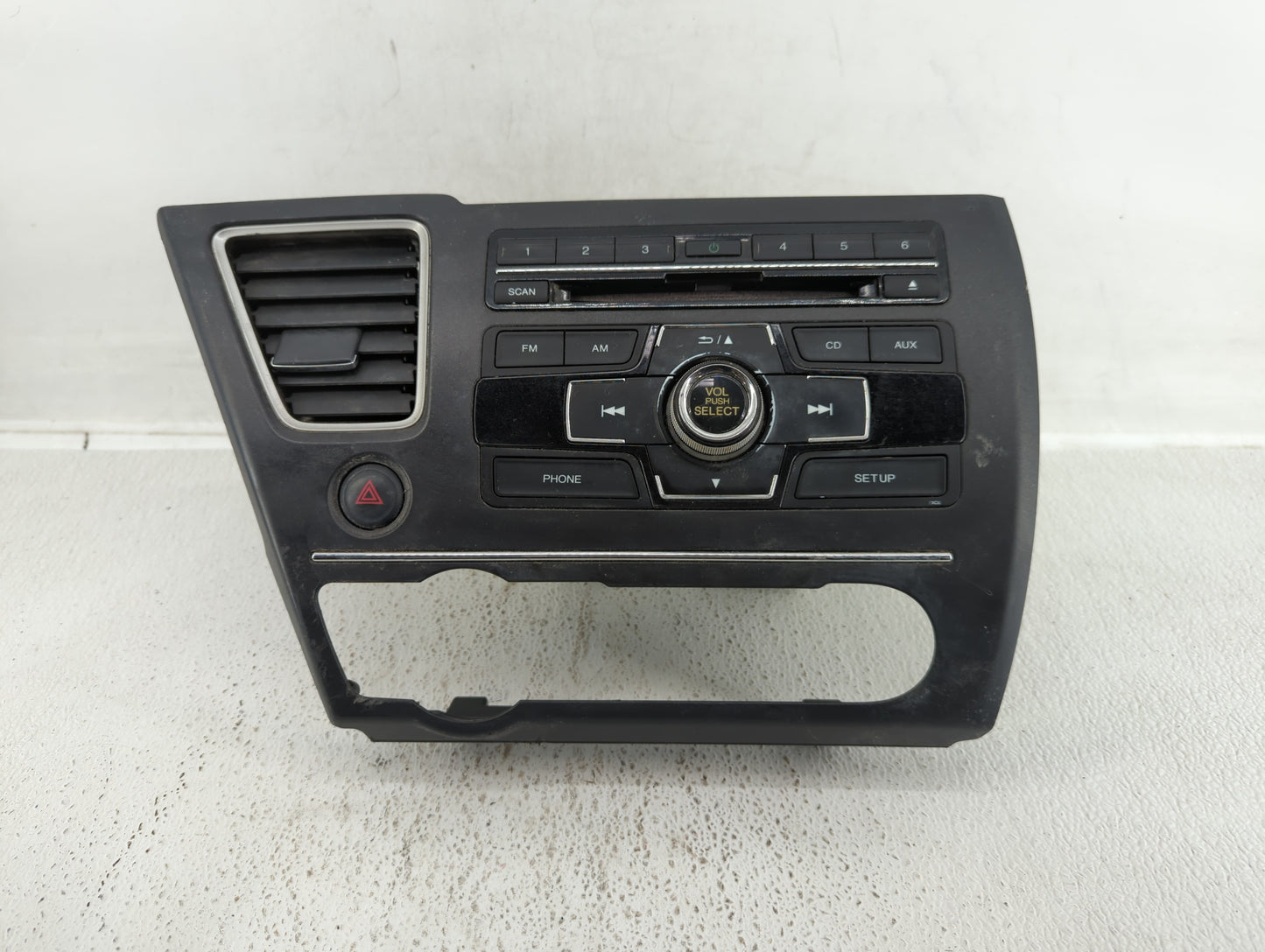 2013-2015 Honda Civic Am Fm Cd Player Radio Receiver - Oemusedautoparts1.com