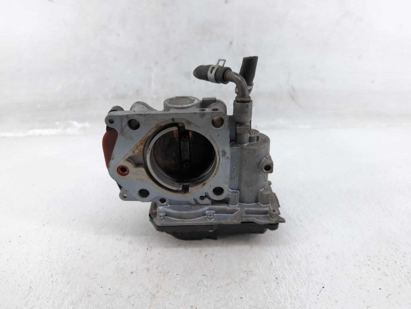 2014 Honda Civic Throttle Body P/N:U22553181924 GMF33B Fits OEM Used Auto Parts - Oemusedautoparts1.com