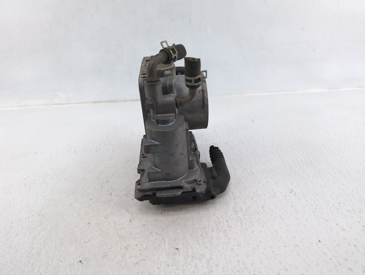2012-2015 Honda Civic Throttle Body P/N:022553399988 Fits Fits 2012 2013 2014 2015 2016 2017 2018 2019 2020 2021 2022 OEM Us