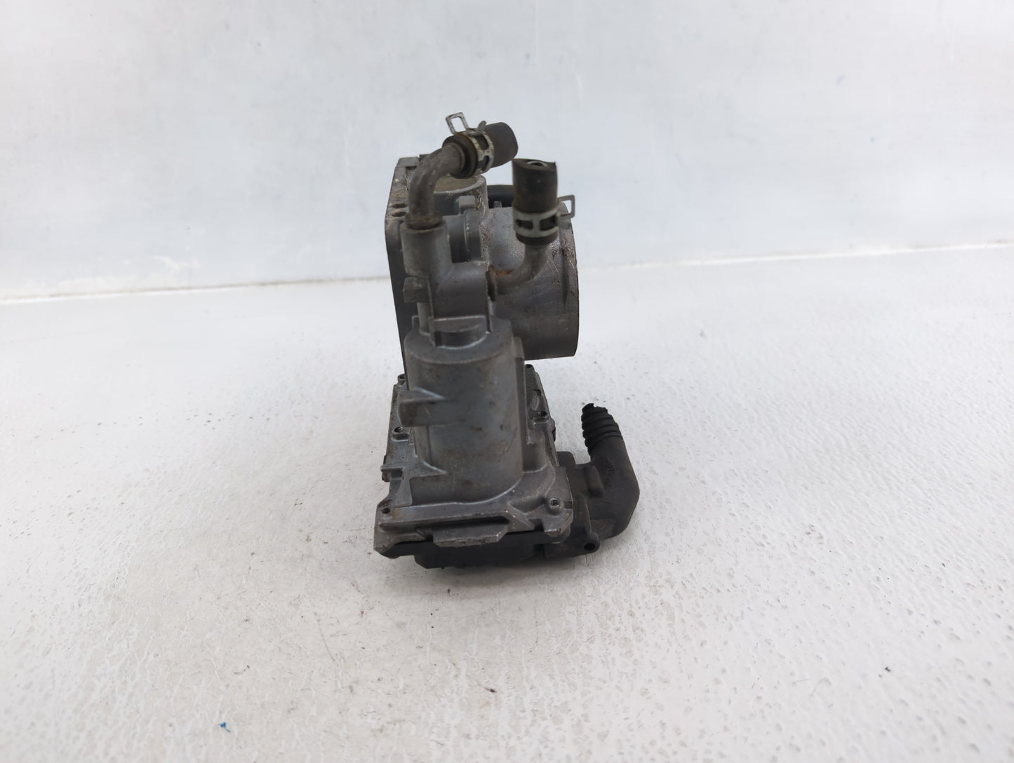 2012-2015 Honda Civic Throttle Body P/N:022553399988 Fits Fits 2012 2013 2014 2015 2016 2017 2018 2019 2020 2021 2022 OEM Us