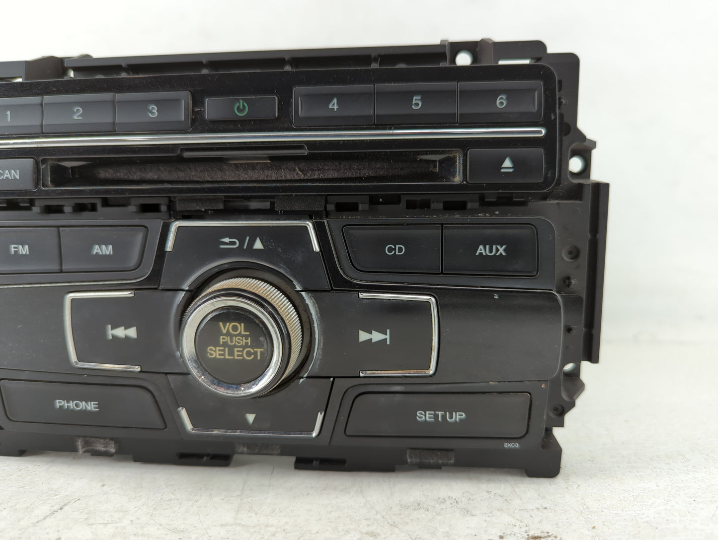 2013-2015 Honda Civic Am Fm Cd Player Radio Receiver - Oemusedautoparts1.com