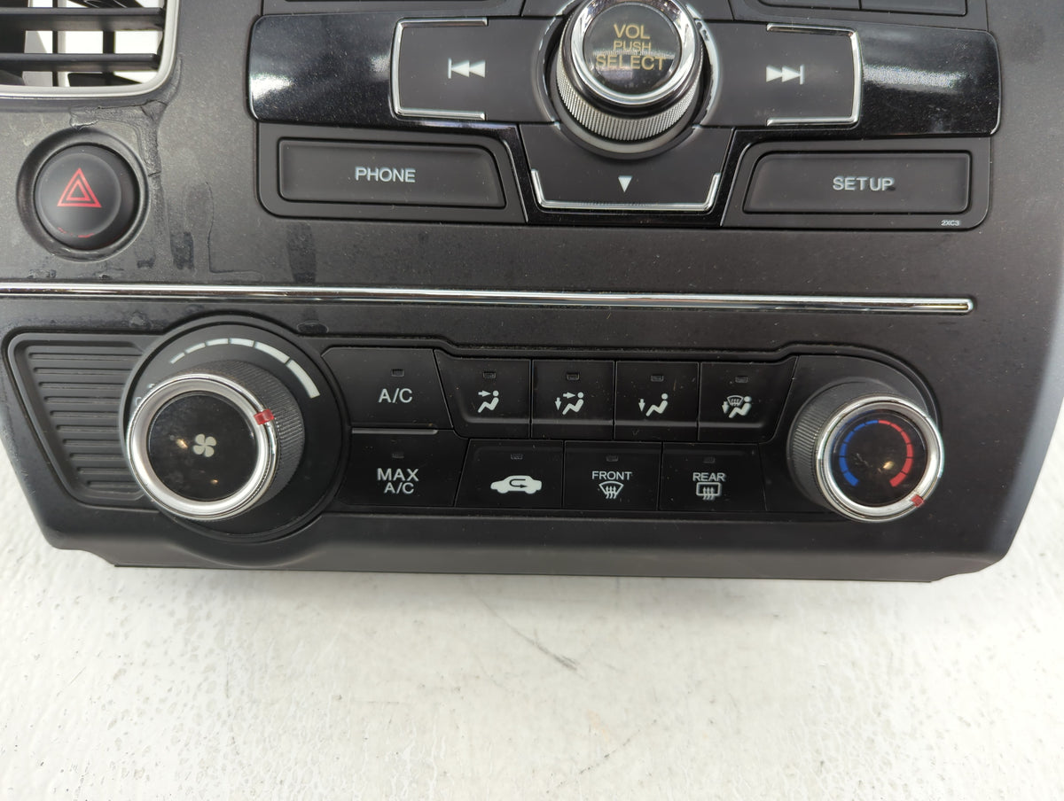 Honda Civic Am Fm Cd Player Radio Receiver 637774 - Oemusedautoparts1.com