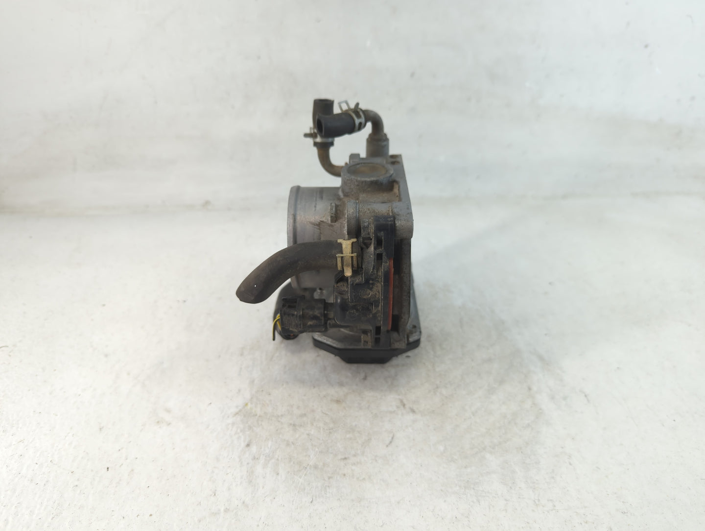 2012-2015 Honda Civic Throttle Body P/N:GMF3B Fits Fits 2012 2013 2014 2015 OEM Used Auto Parts - Oemusedautoparts1.com