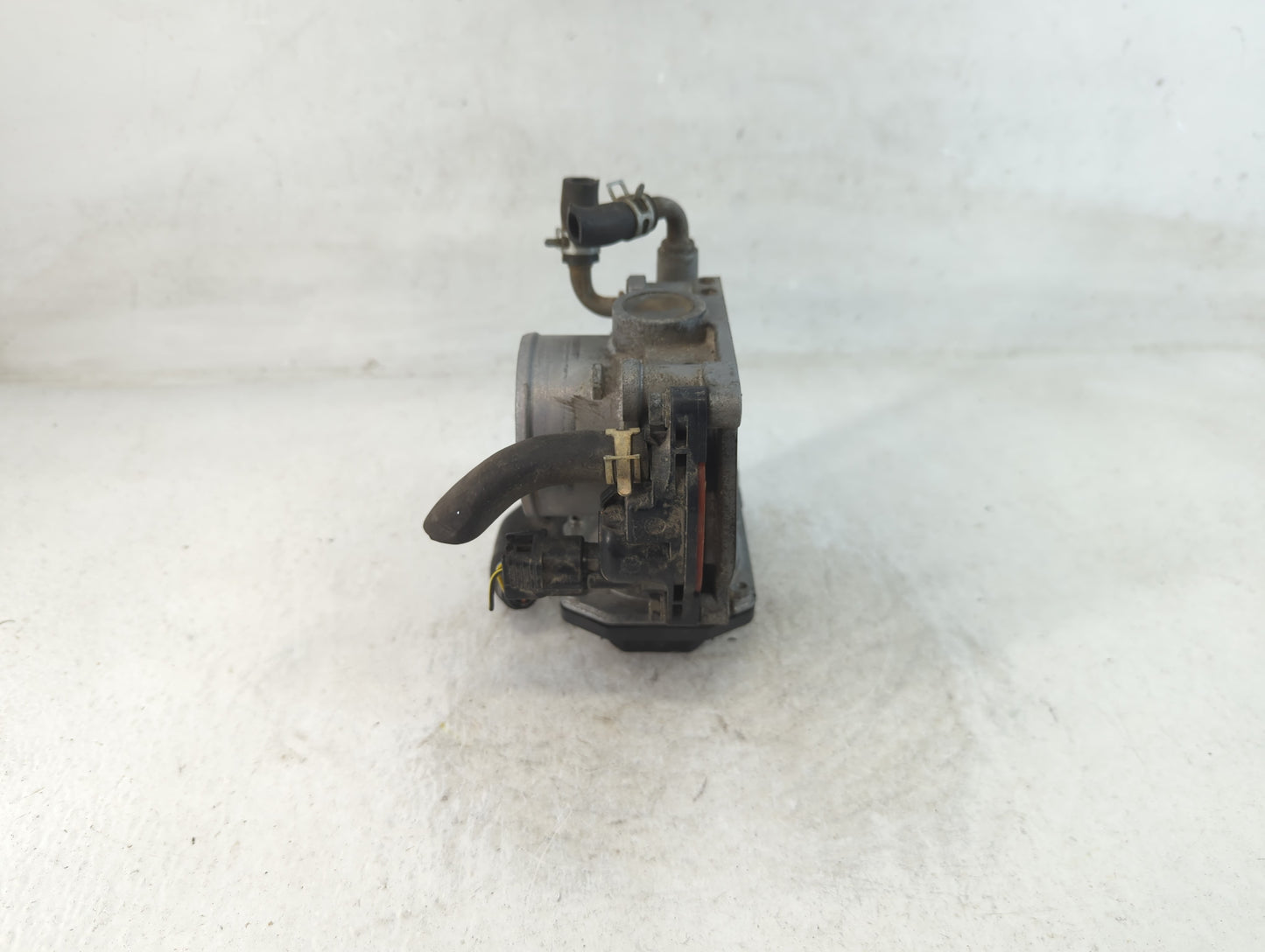 2012-2015 Honda Civic Throttle Body P/N:GMF3B Fits Fits 2012 2013 2014 2015 OEM Used Auto Parts - Oemusedautoparts1.com