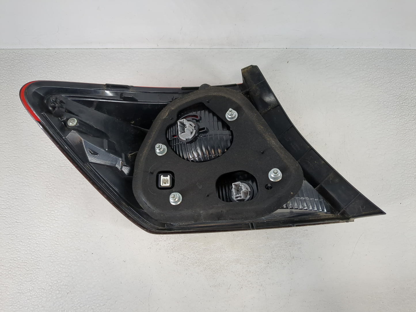 2013-2015 Honda Civic Driver Left Side Deck Lid Mounted Tail Light - Oemusedautoparts1.com
