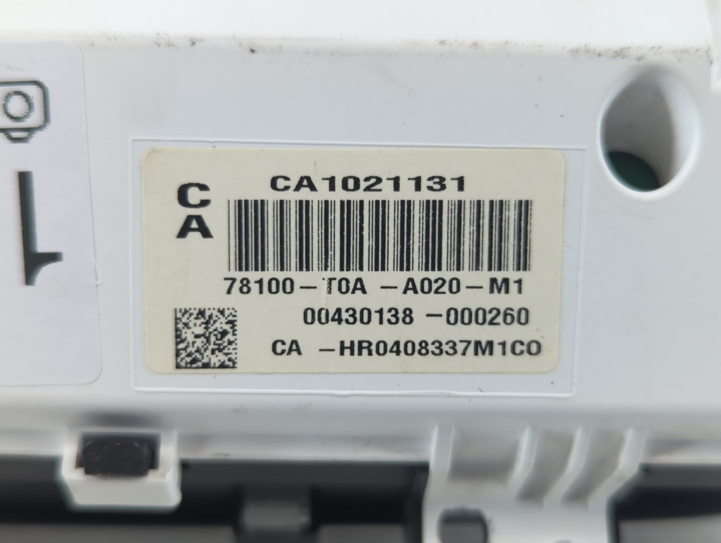 2014 Honda Cr-V Instrument Cluster Speedometer Gauges P/N:78100-T0A-A020-M1 Fits OEM Used Auto Parts - Oemusedautoparts1.com