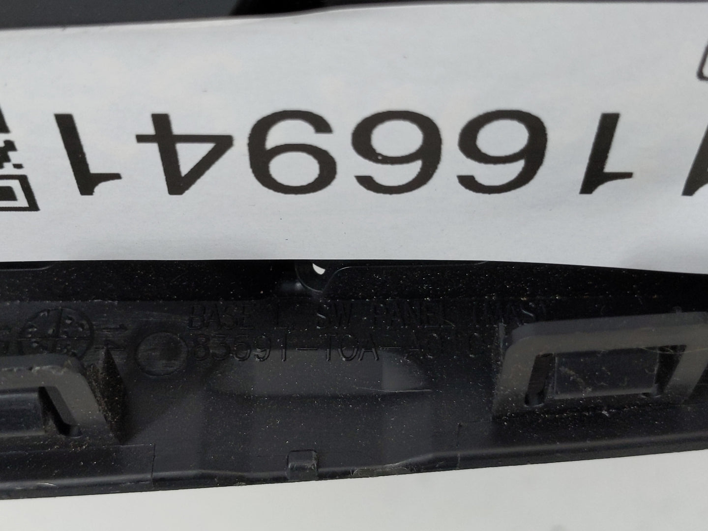 2014-2016 Honda Cr-V Master Power Window Switch Replacement Driver Side Left P/N:83591-T0A-A010 Fits Fits 2014 2015 2016 OEM