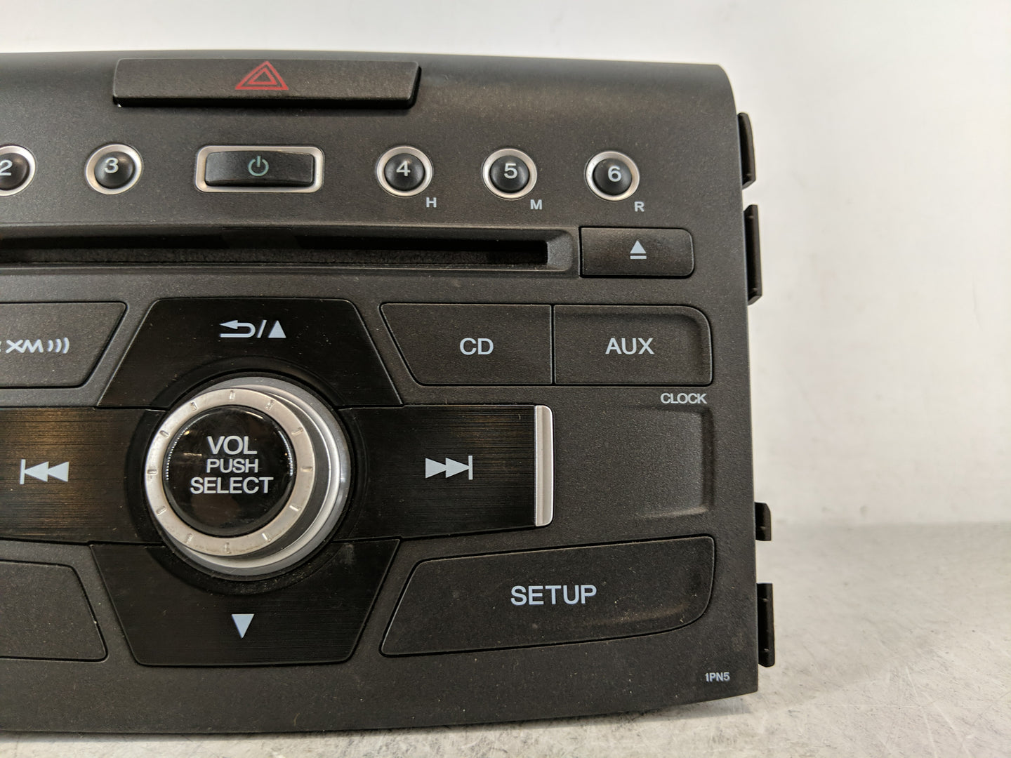 2012-2014 Honda Cr-V Radio AM FM Cd Player Receiver Replacement P/N:39100-T0A-A213-M1 Fits Fits 2012 2013 2014 OEM Used Auto