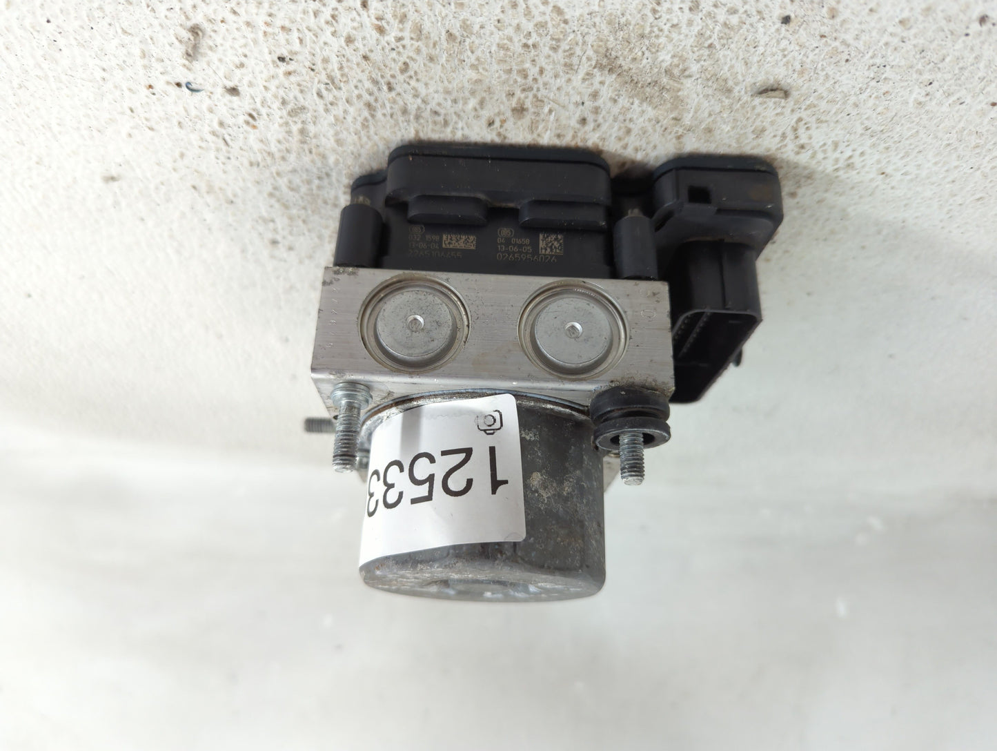 2014 Honda Cr-V ABS Pump Control Module Replacement P/N:2265106455 0265956026, 31560850401658 Fits OEM Used Auto Parts - Oem