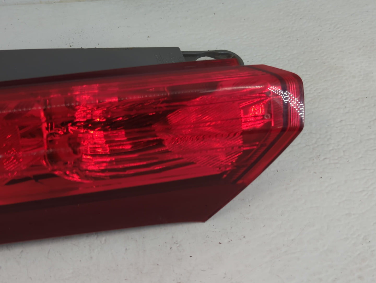 2012-2014 Honda Cr-V Tail Light Assembly Driver Left OEM Fits Fits 2012 2013 2014 OEM Used Auto Parts - Oemusedautoparts1.co