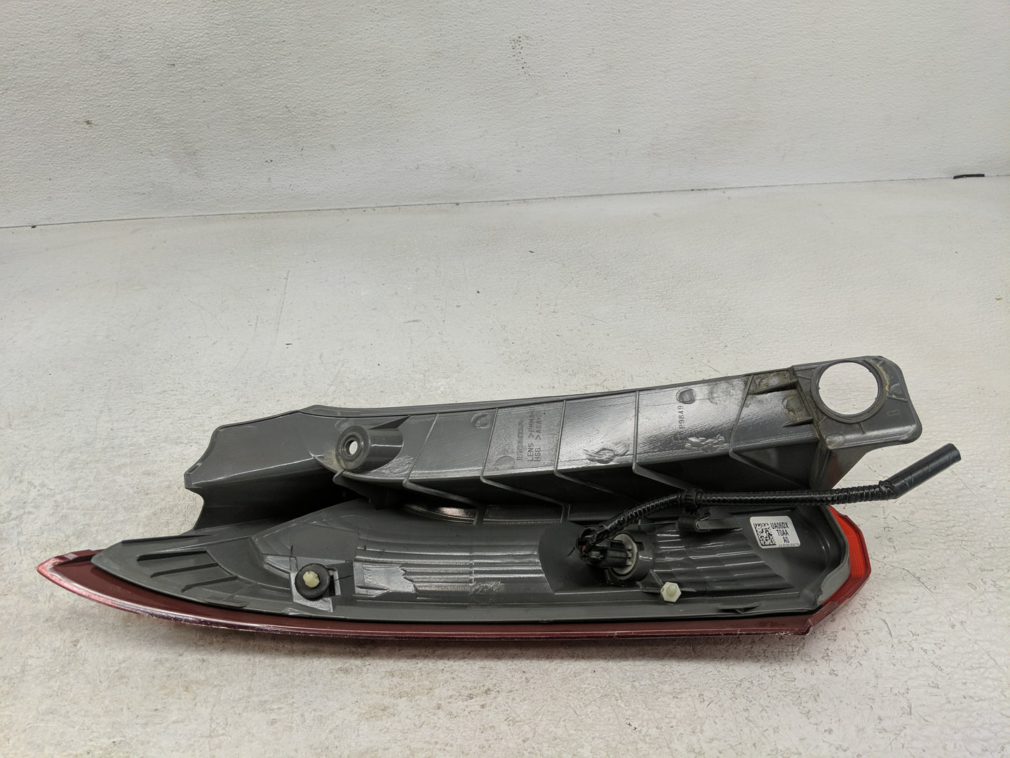 2012-2014 Honda Cr-V Tail Light Assembly Passenger Right OEM Fits Fits 2012 2013 2014 OEM Used Auto Parts - Oemusedautoparts