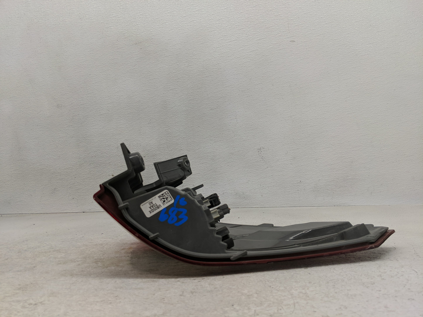 2012-2014 Honda Cr-V Tail Light Assembly Driver Left OEM Fits Fits 2012 2013 2014 OEM Used Auto Parts - Oemusedautoparts1.co