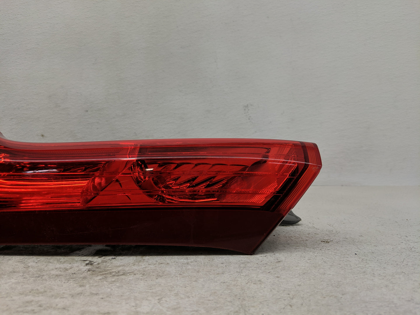 2012-2014 Honda Cr-V Tail Light Assembly Driver Left OEM Fits Fits 2012 2013 2014 OEM Used Auto Parts - Oemusedautoparts1.co