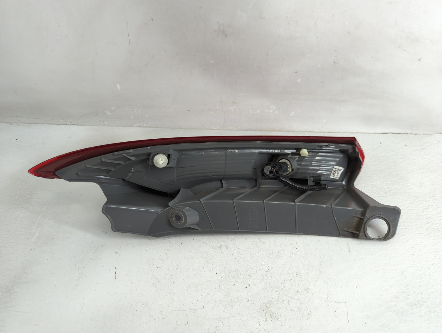 2012-2014 Honda Cr-V Tail Light Assembly Driver Left OEM Fits Fits 2012 2013 2014 OEM Used Auto Parts - Oemusedautoparts1.co