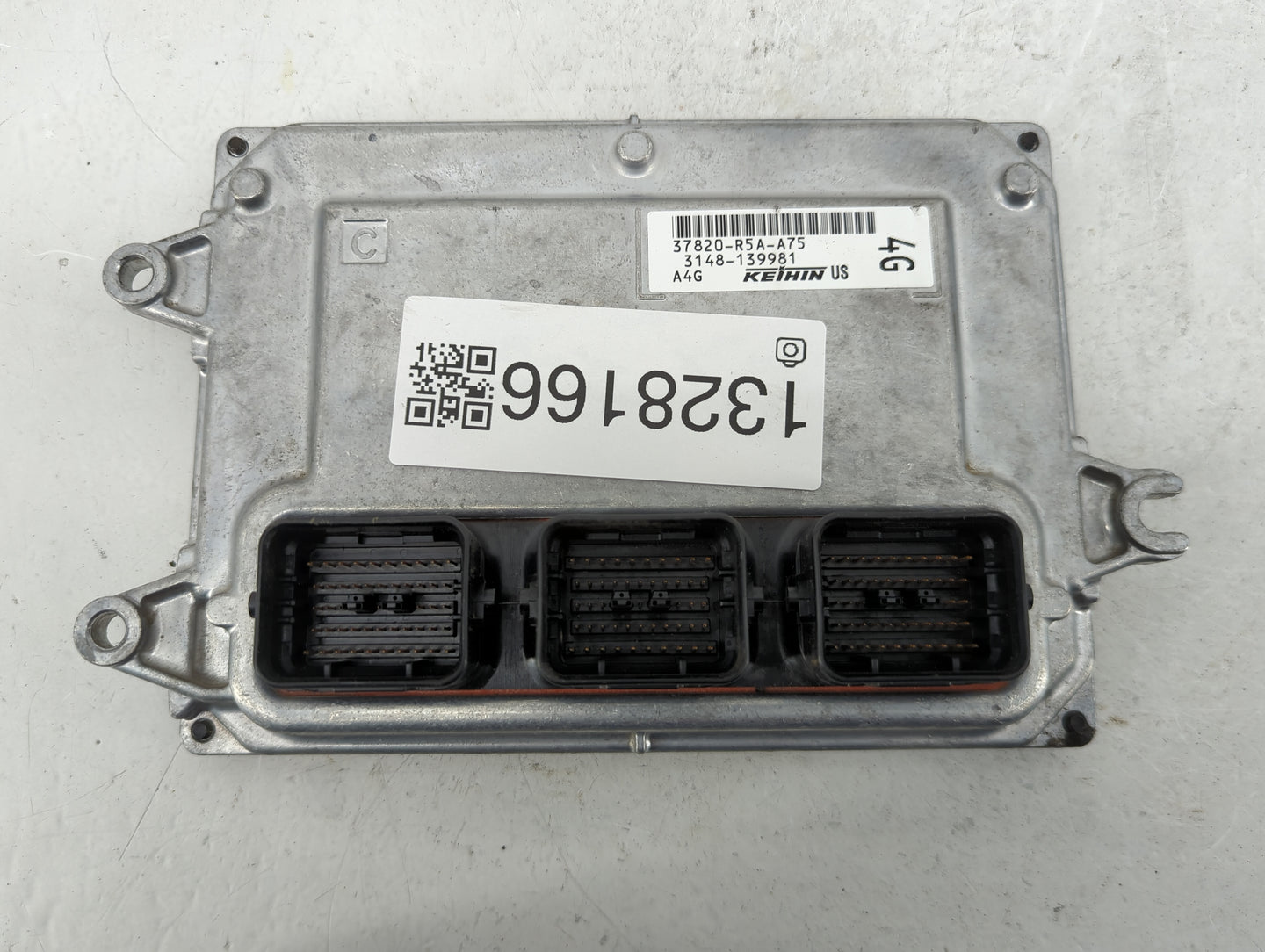 2012-2014 Honda Cr-V PCM Engine Control Computer ECU ECM PCU OEM P/N:37820-R5A-A75 Fits Fits 2012 2013 2014 OEM Used Auto Pa