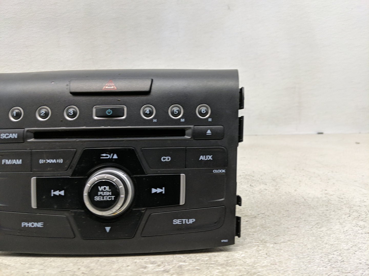2012-2014 Honda Cr-V Radio AM FM Cd Player Receiver Replacement P/N:39100-T0A-A213-M1 Fits Fits 2012 2013 2014 OEM Used Auto