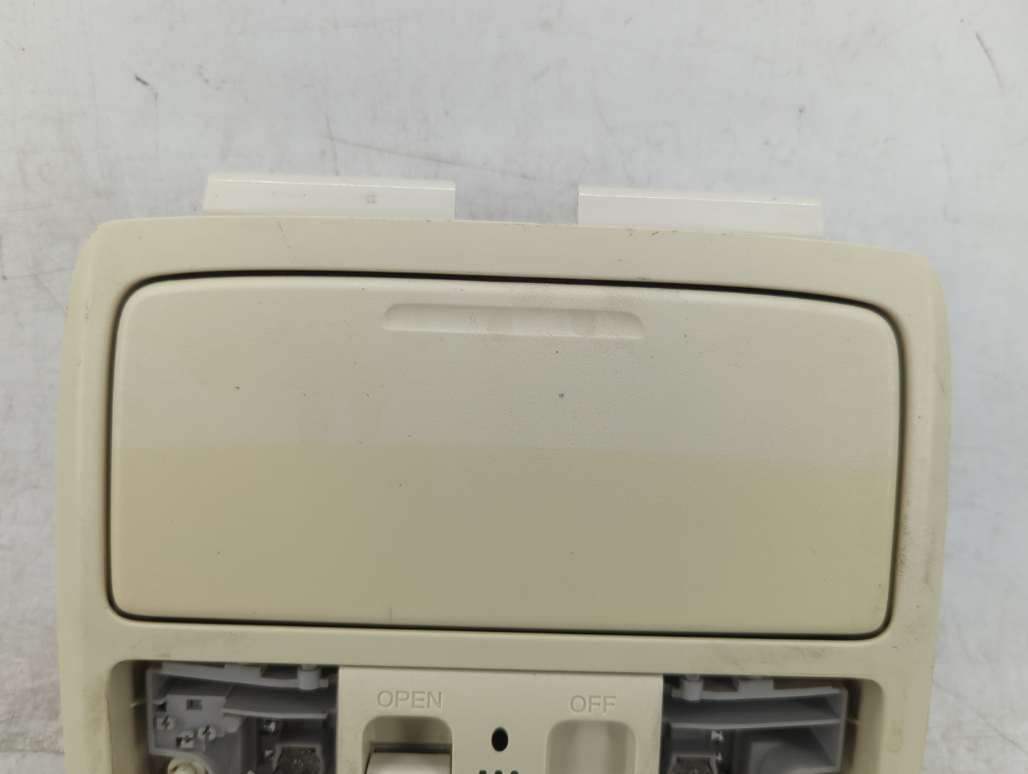 2014 Honda Cr-v Overhead Roof Console - Oemusedautoparts1.com