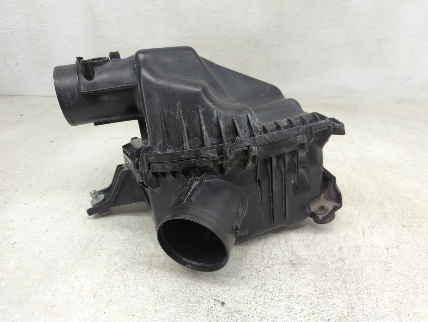 2012-2014 Honda Cr-v Air Cleaner Intake-duct Hose Tube 1392482 - Oemusedautoparts1.com