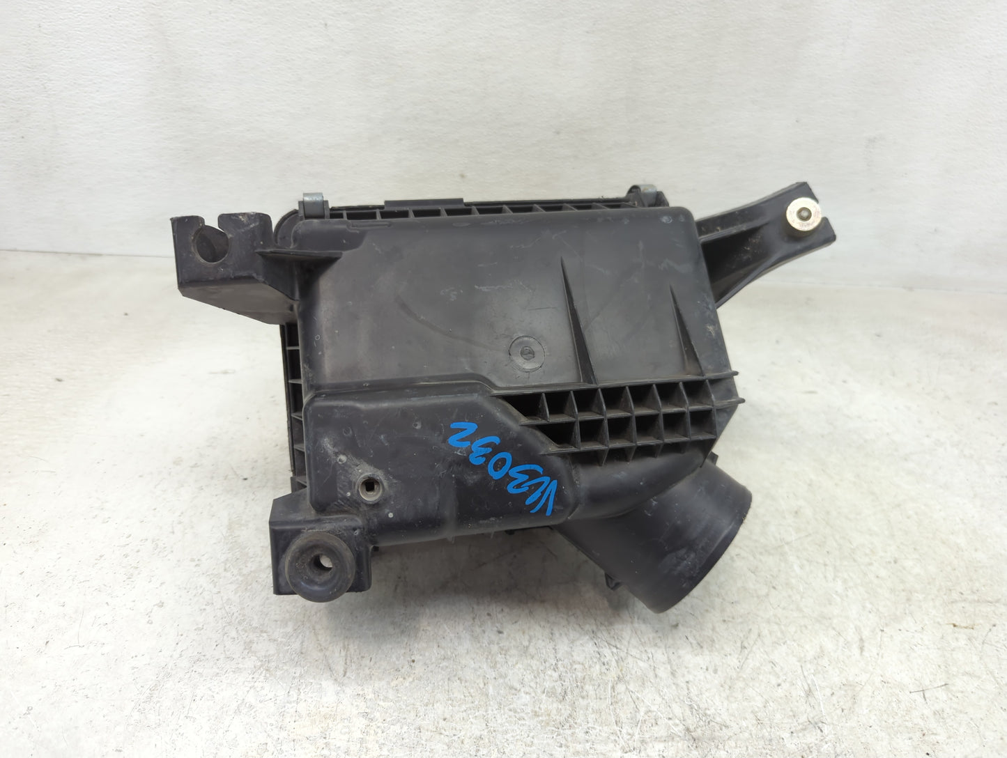 2012-2014 Honda Cr-v Air Cleaner Intake-duct Hose Tube 1392482 - Oemusedautoparts1.com