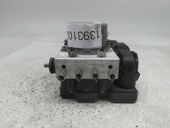compare product 2014 Honda Cr-V ABS Pump Control Module Replacement P/N:57110-T0G-A212-M1 Fits OEM Used Auto Parts