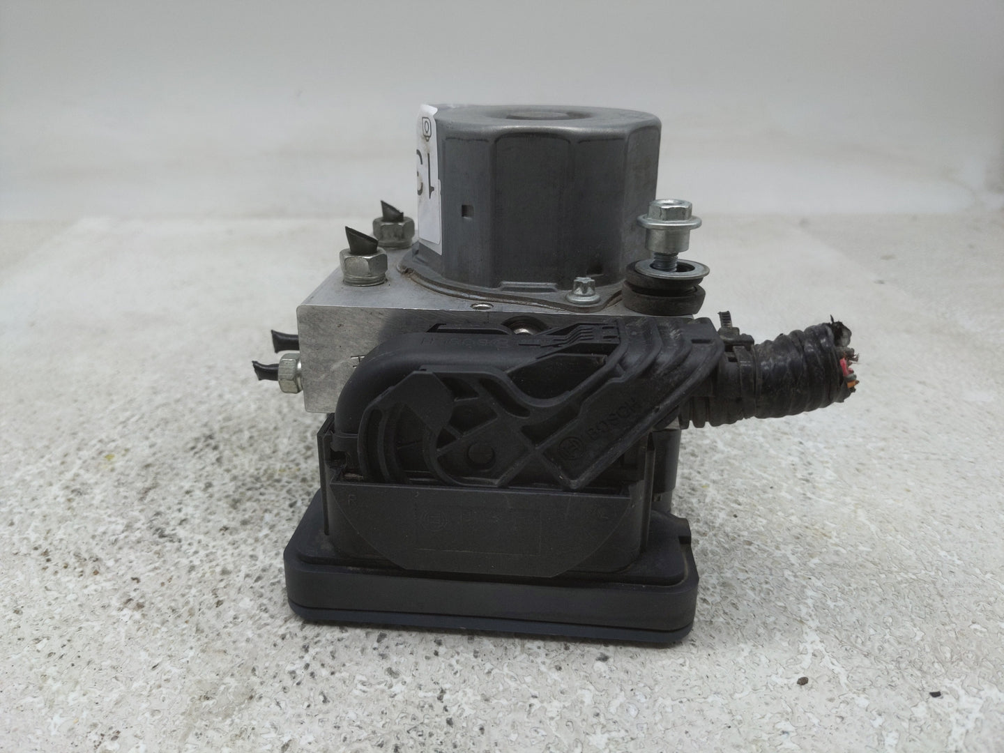 2014 Honda Cr-V ABS Pump Control Module Replacement P/N:57110-T0G-A212-M1 Fits OEM Used Auto Parts - Oemusedautoparts1.com