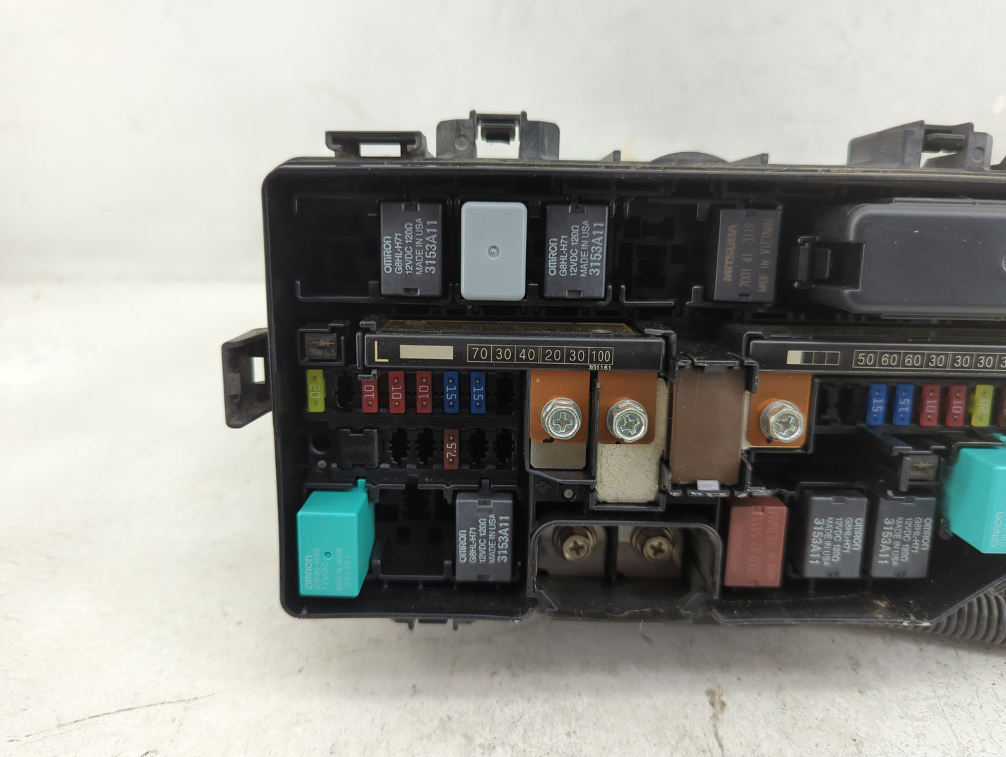 2012-2014 Honda Cr-V Fusebox Fuse Box Panel Relay Module P/N:256320130815 Fits Fits 2012 2013 2014 OEM Used Auto Parts - Oem