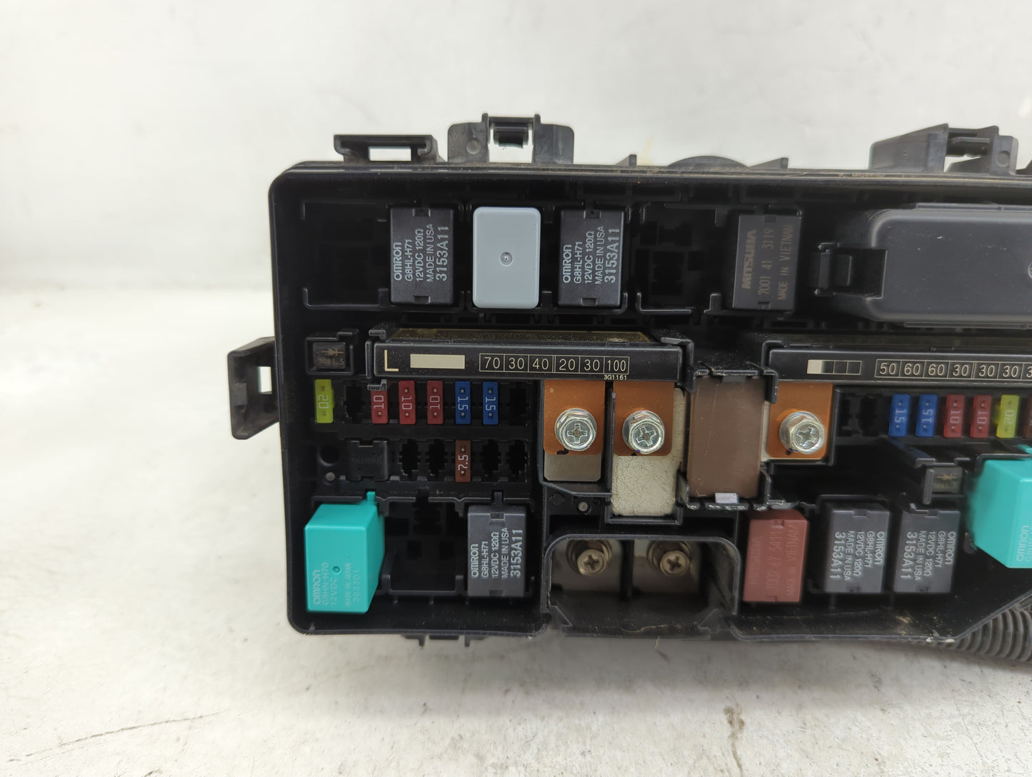 2012-2014 Honda Cr-V Fusebox Fuse Box Panel Relay Module P/N:256320130815 Fits Fits 2012 2013 2014 OEM Used Auto Parts - Oem