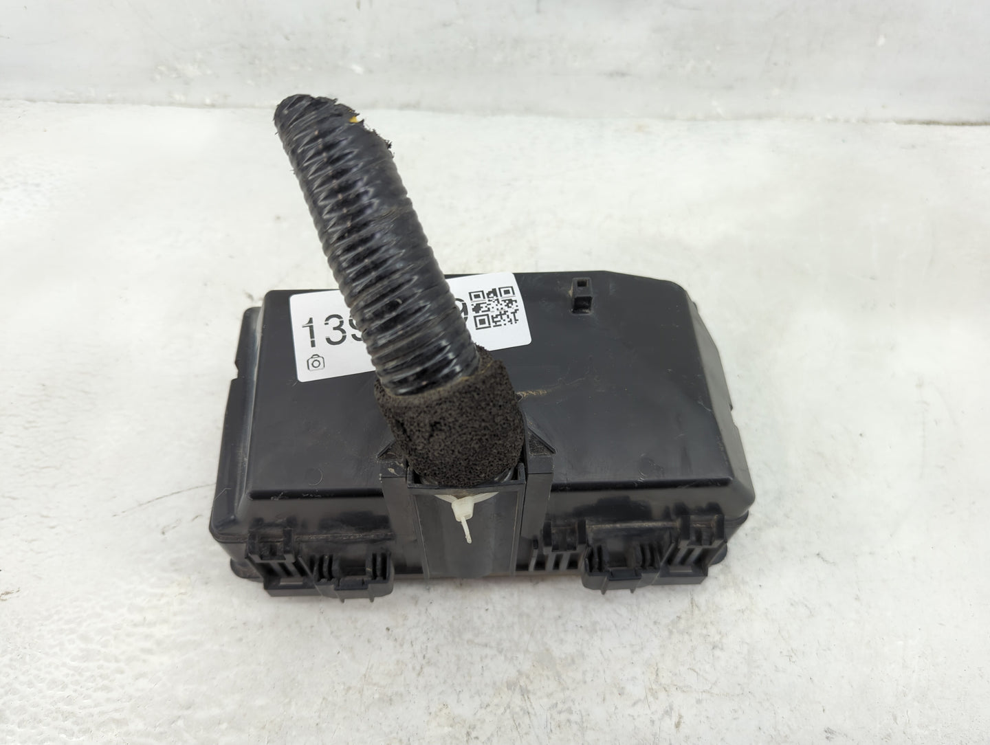 2012-2014 Honda Cr-V Fusebox Fuse Box Panel Relay Module P/N:256320130815 Fits Fits 2012 2013 2014 OEM Used Auto Parts - Oem